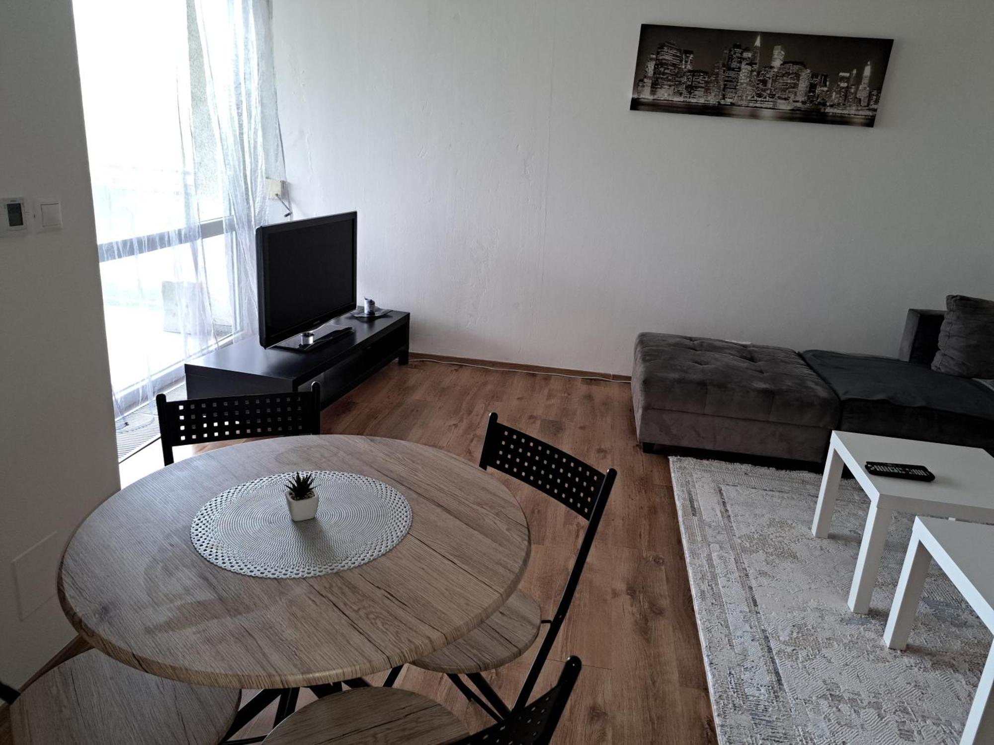 Trenčín Apartman Zuzu מראה חיצוני תמונה
